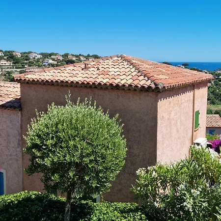 Holiday home Mazet Climatise Vue I Piscine I Parking I Wifi I Linge Et Menage Inclus