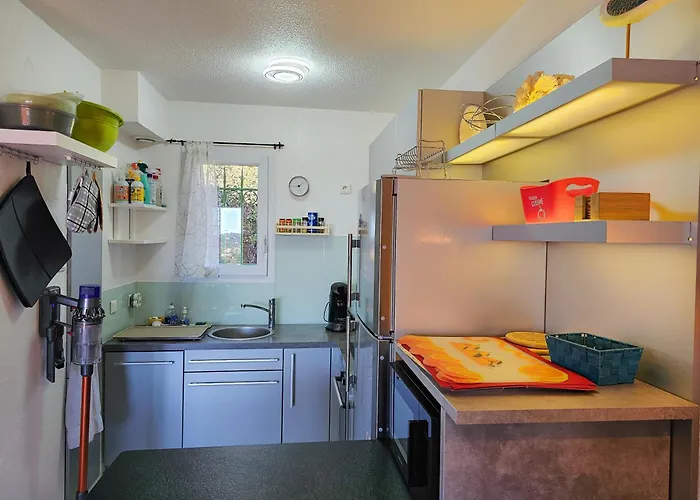 Holiday home Mazet Climatise Vue I Piscine I Parking I Wifi I Linge Et Menage Inclus *