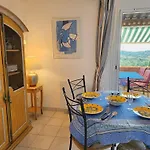 Hébergement de vacances Mazet Climatisé Vue I Piscine I Parking I Wifi I Linge Et Menage Inclus *