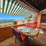 Mazet Climatisé Vue I Piscine I Parking I Wifi I Linge Et Menage Inclus Hébergement de vacances Sainte-Maxime