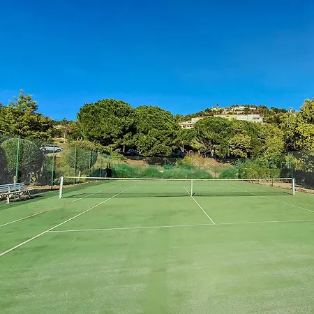 Holiday home Mazet Climatise Vue I Piscine I Parking I Wifi I Linge Et Menage Inclus Sainte-Maxime