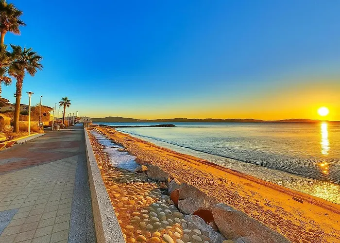 Mazet Climatisé Vue I Piscine I Parking I Wifi I Linge Et Menage Inclus Ferienhaus *